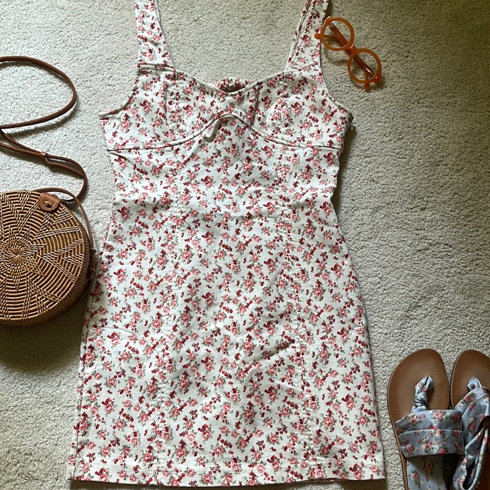 Forever 21 white with red floral dress, size L